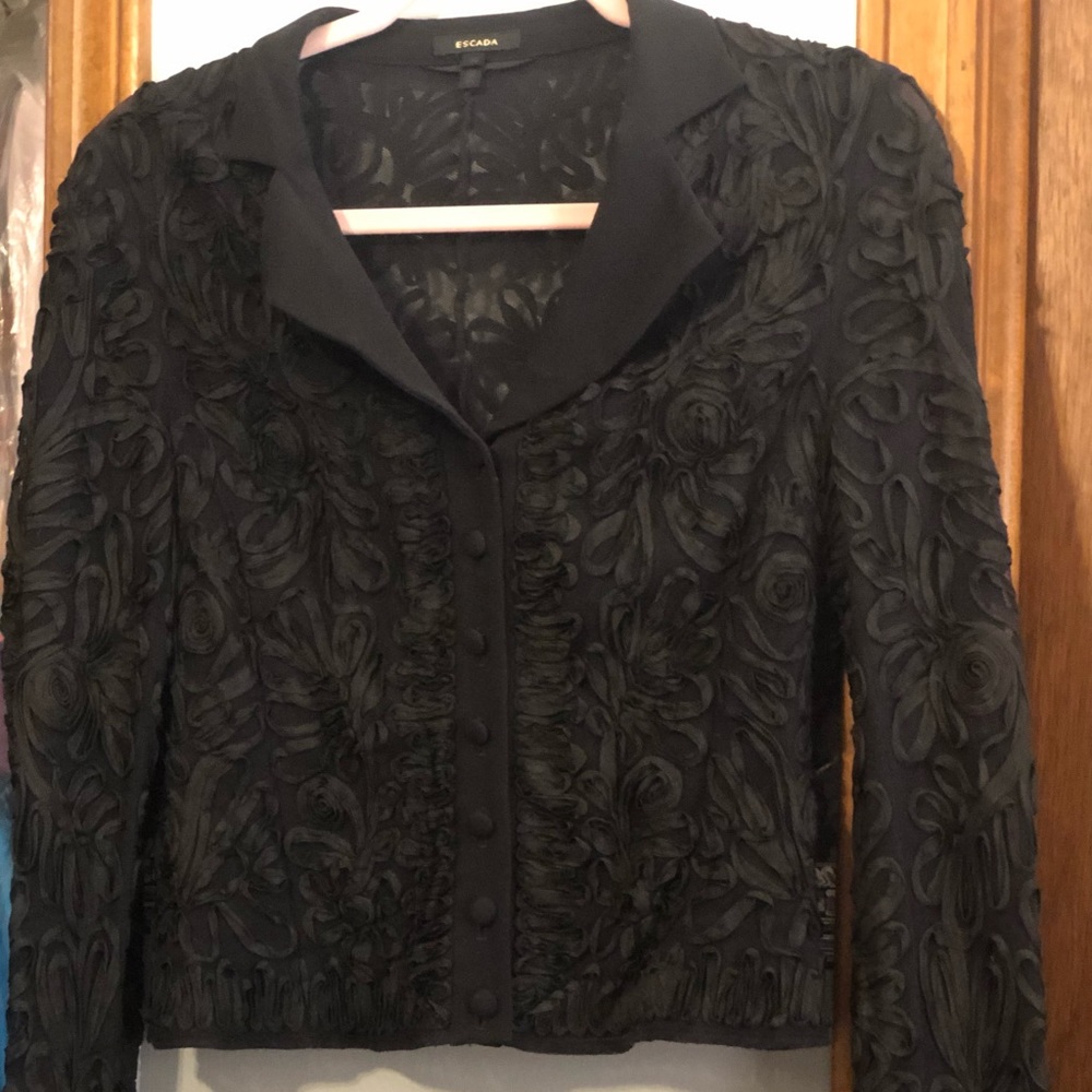 Escada Black Top